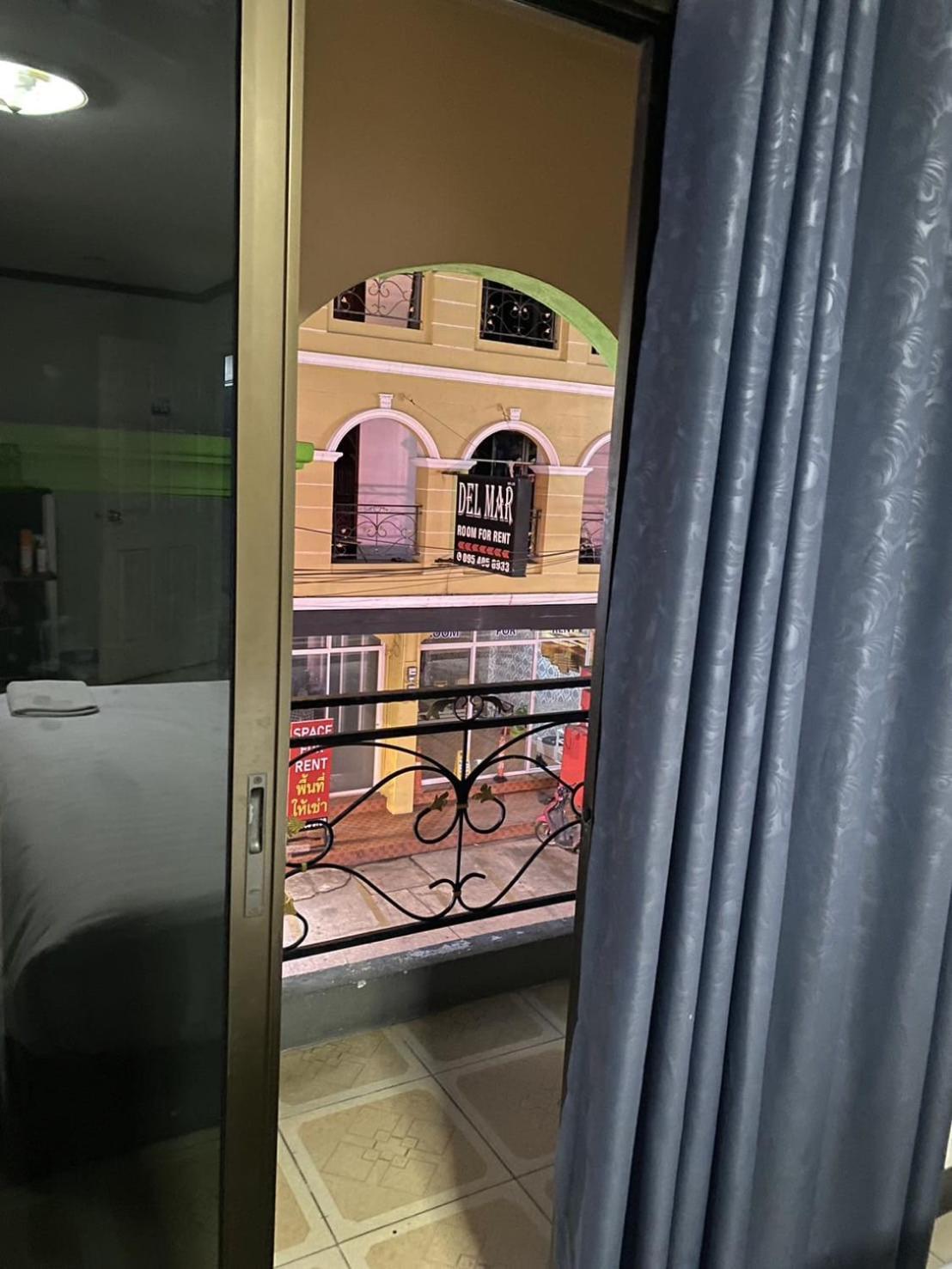 Budget Inn Паттайя Экстерьер фото